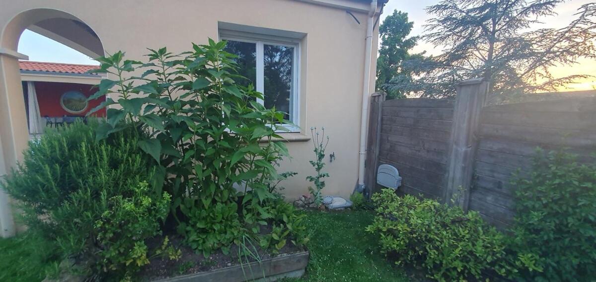A La Topaze #Gite Calme #3 Pers #Piscine Privee #Cholet #Wifi Haut Debit #Preau #Cholet #Parc Japonais #Puy Du F Ou Le May-sur-Evre Buitenkant foto