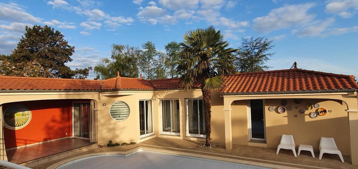 A La Topaze #Gite Calme #3 Pers #Piscine Privee #Cholet #Wifi Haut Debit #Preau #Cholet #Parc Japonais #Puy Du F Ou Le May-sur-Evre Buitenkant foto